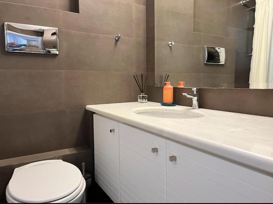 شقة Pratinou Penthouse أثينا المظهر الخارجي الصورة